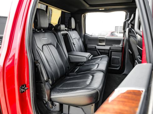 Used 2017 Ford F250 Platinum w/ Platinum Ultimate Package image 31