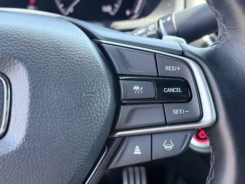 Used 2022 Honda Accord Sport image 13