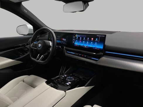 Certified 2024 BMW 530i xDrive w/ Executive Package image 19