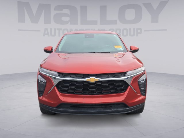 Used 2024 Chevrolet Trax LS w/ LS Convenience Package FWD image 8