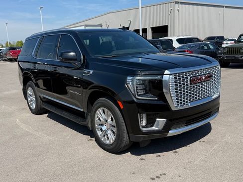 Used 2023 GMC Yukon Denali image 2