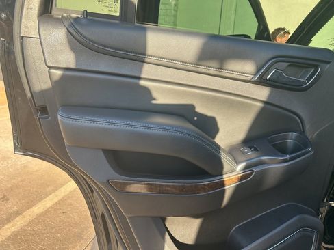 Used 2016 Chevrolet Tahoe LS image 21