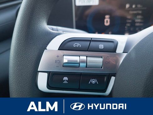 New 2026 Hyundai Tucson SE image 24