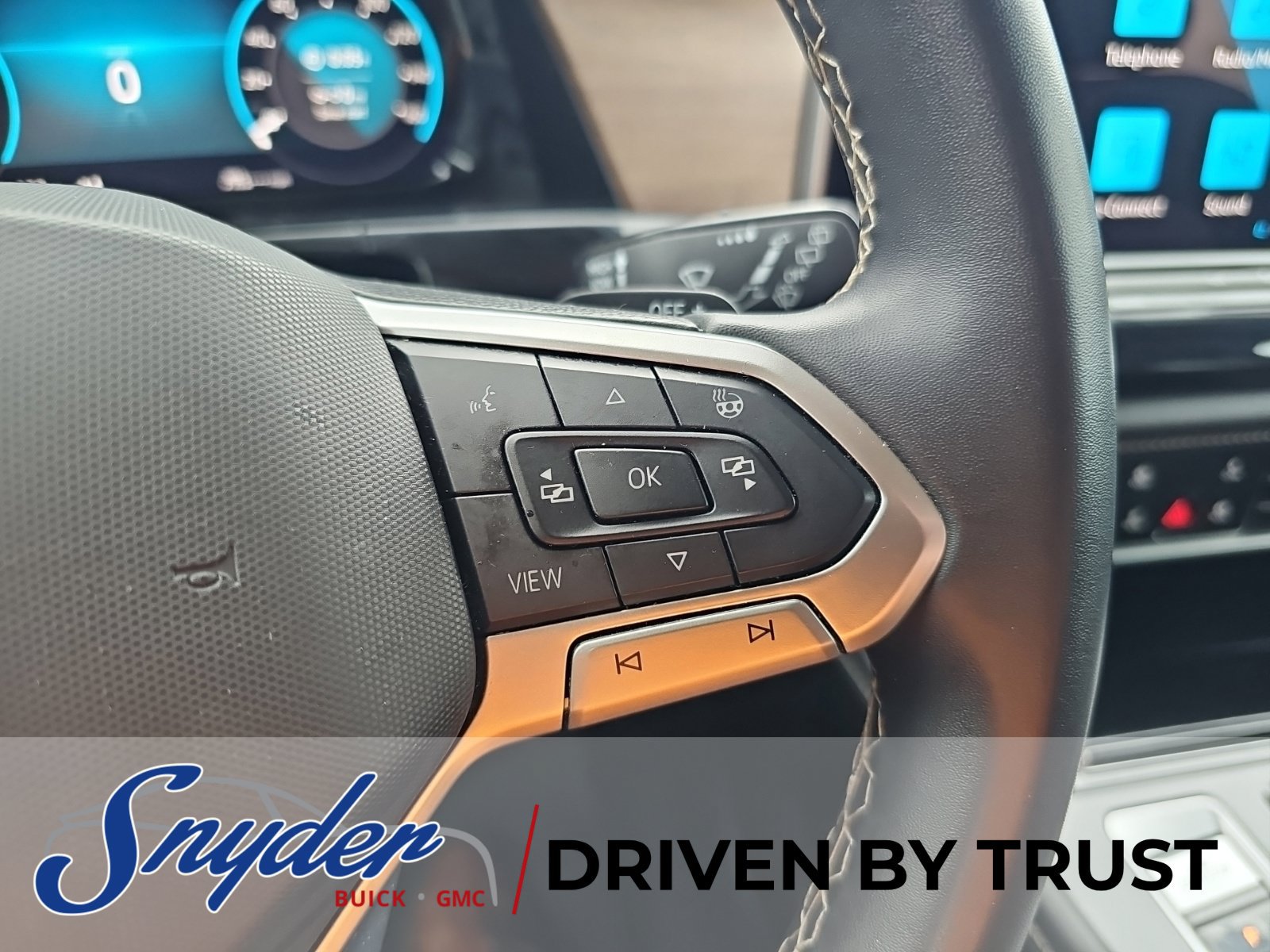 Used 2024 Volkswagen Atlas SE FWD image 16