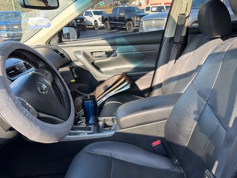 Used 2013 Nissan Altima 3.5 SL w/ Technology Pkg image 7