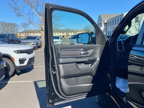 New 2026 RAM 1500 4x4 Crew Cab image 20