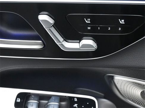 New 2026 Mercedes-Benz GLC 300 image 21