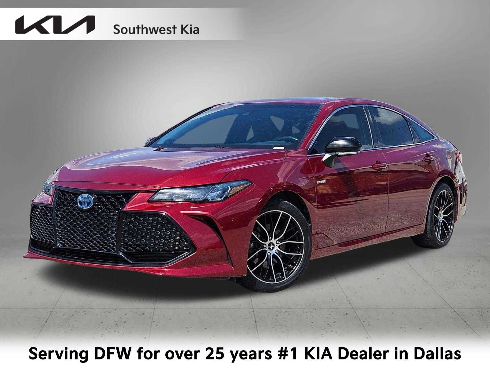 Used 2019 Toyota Avalon XSE FWD image 1