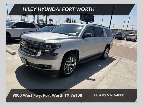 Used 2015 Chevrolet Suburban LT w/ Luxury Package AWD/4WD image 1