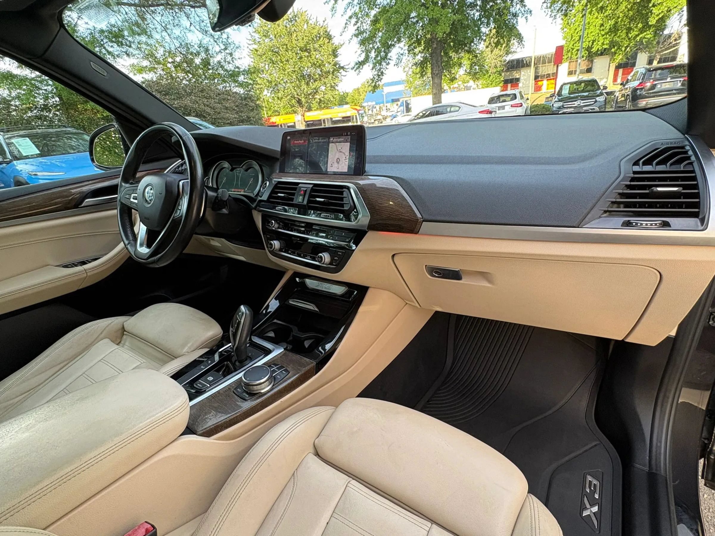 Used 2019 BMW X3 xDrive30i w/ Driving Assistance Package AWD/4WD image 10