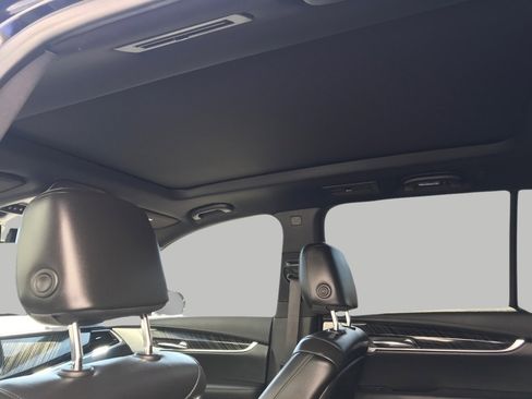 Certified 2025 Cadillac XT6 Premium Luxury image 19