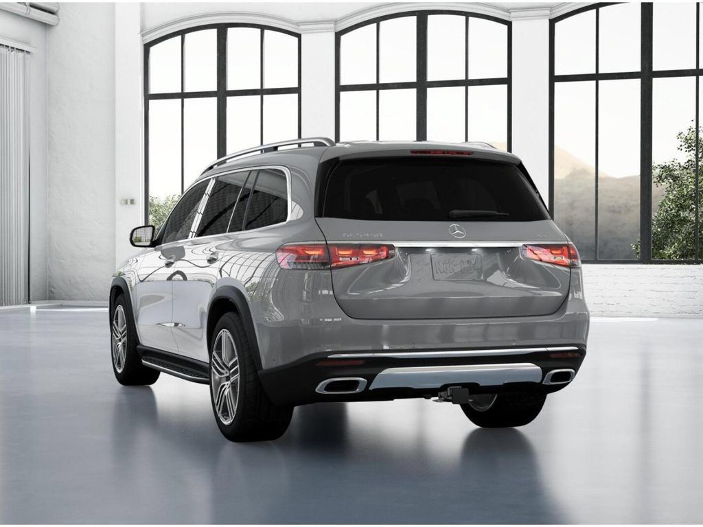 Certified 2026 Mercedes-Benz GLS 450 4MATIC image 27