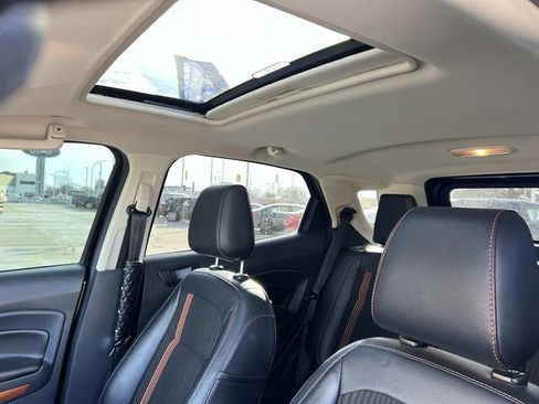 Certified 2018 Ford EcoSport SES image 19