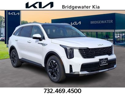 New 2025 Kia Sorento S w/ Panoramic Sunroof Package