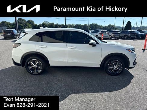 Used 2024 Honda HR-V EX-L image 8