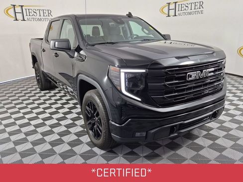 Used 2023 GMC Sierra 1500 Elevation AWD/4WD image 2
