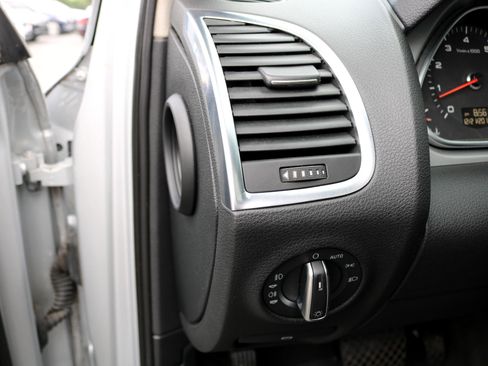 Used 2014 Audi Q7 3.0T Premium image 18