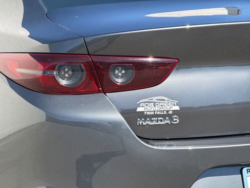 Used 2021 MAZDA MAZDA3 s image 29