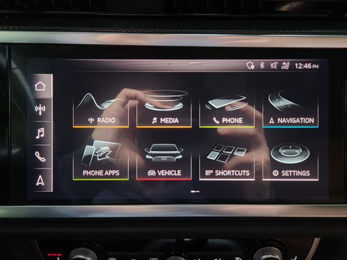 Used 2021 Audi Q3 2.0T Premium Plus w/ Premium Plus Package image 22