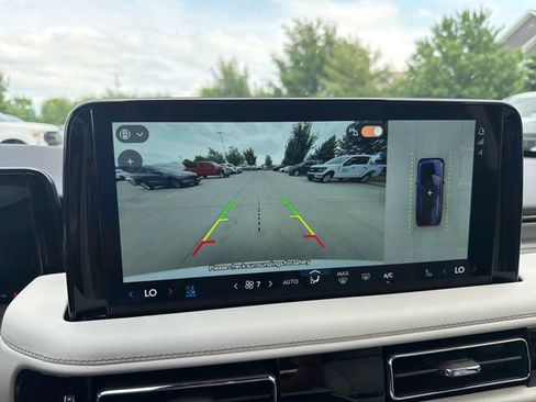 New 2026 Lincoln Aviator AWD image 31