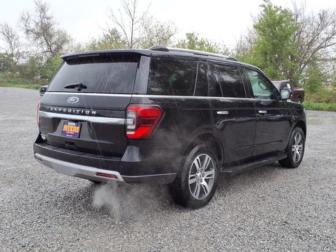 Used 2024 Ford Expedition Limited AWD/4WD image 8
