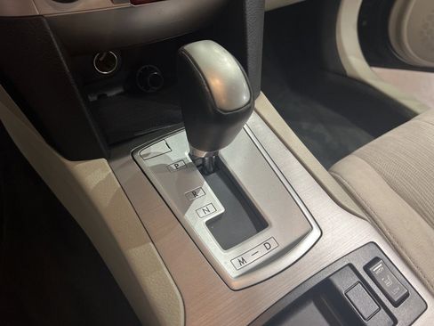Used 2013 Subaru Legacy 2.5i Premium image 10