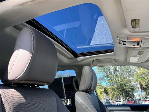 Used 2021 Lexus GX 460 Premium image 14