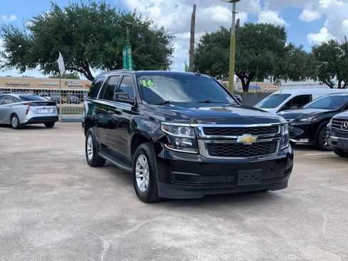 Used 2016 Chevrolet Tahoe LS RWD image 3