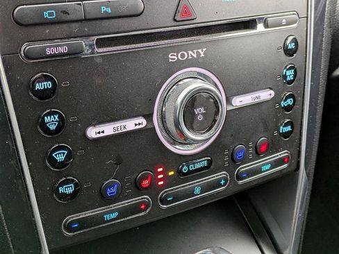 Used 2018 Ford Explorer Sport w/ Equipment Group 401A image 23