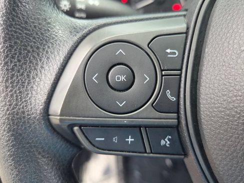 Used 2021 Toyota Corolla LE FWD image 28