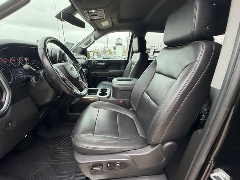 Used 2021 Chevrolet Silverado 1500 LT Trail Boss w/ Convenience Package II image 17