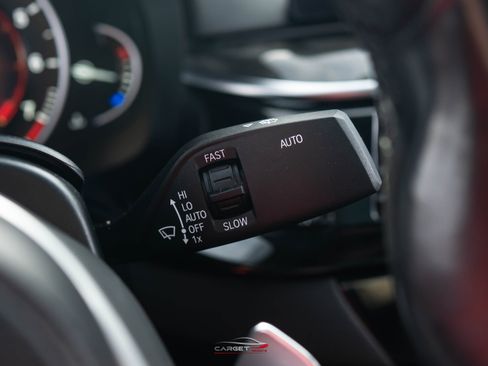 Used 2018 BMW 540i w/ M Sport Package image 27