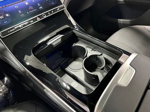 Certified 2023 Mercedes-Benz EQE 350+ 4MATIC SUV w/ Exclusive Trim Package image 31