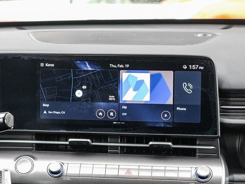 Certified 2024 Hyundai Kona SEL w/ Convenience Package image 16