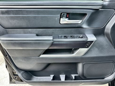 Used 2022 Toyota Tundra Platinum image 21