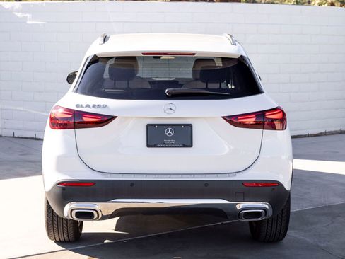 Used 2025 Mercedes-Benz GLA 250 GLA 250 image 9