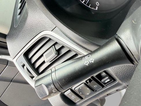 Used 2017 Nissan Sentra S FWD image 17