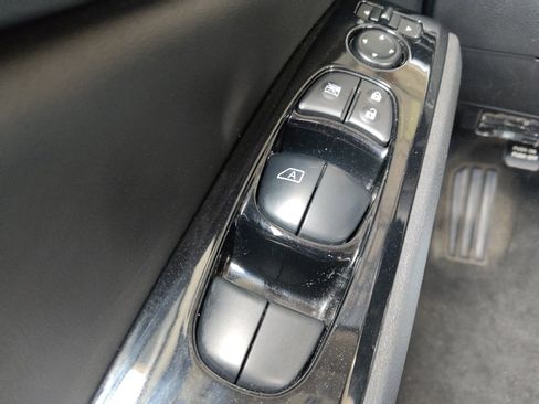 Used 2023 Nissan Altima 2.5 SV FWD image 27