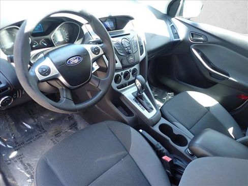 Used 2012 Ford Focus SE FWD image 10