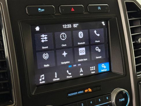 Used 2018 Ford Expedition XLT w/ Equipment Group 202A RWD image 53
