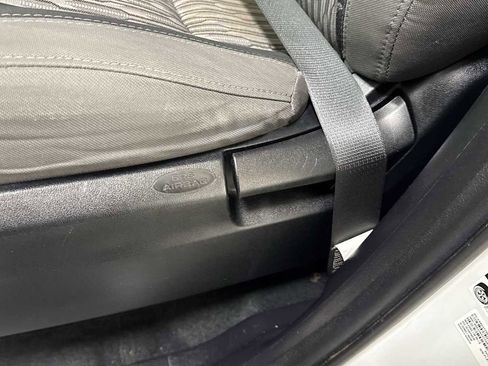 Certified 2021 Toyota Tundra SR image 14