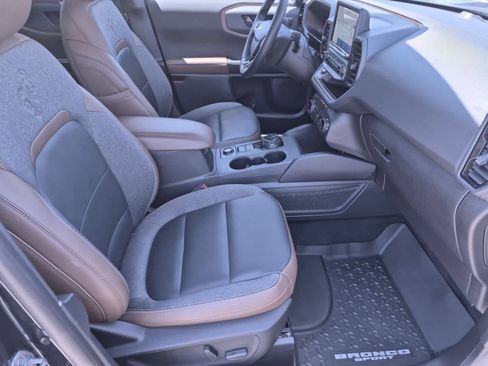 Used 2023 Ford Bronco Sport Outer Banks AWD/4WD image 21