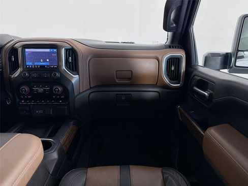 Used 2023 Chevrolet Silverado 2500 High Country AWD/4WD image 26