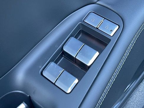 New 2025 Lincoln Navigator L Reserve w/ Jet Appearance Package image 16