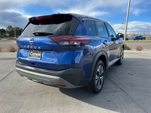 Used 2023 Nissan Rogue SV AWD/4WD image 8