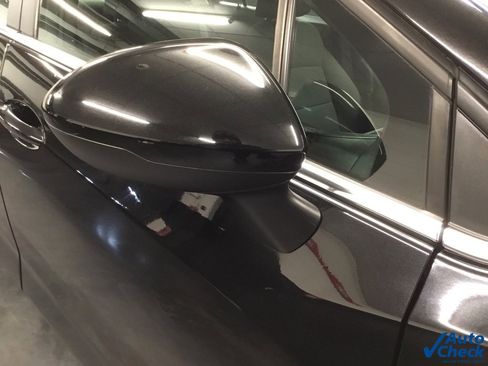 Used 2017 Chevrolet Cruze LT image 16