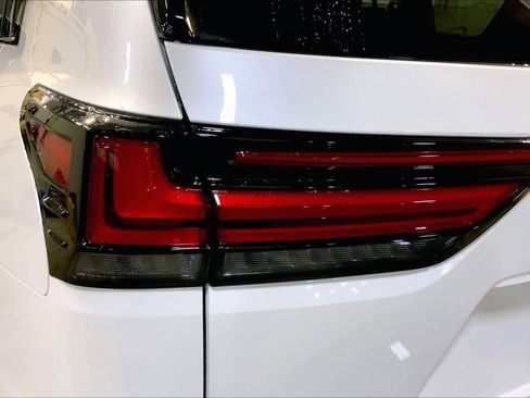 New 2026 Lexus LX 700h Luxury image 14