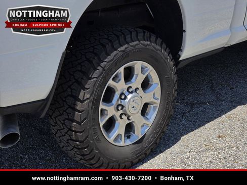 Used 2024 RAM 2500 Laramie w/ Safety Group AWD/4WD image 11