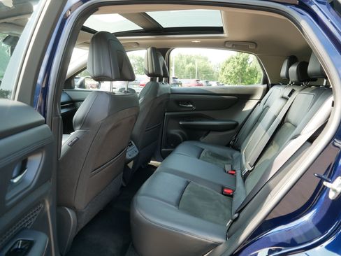 Certified 2024 Nissan Ariya AWD image 35