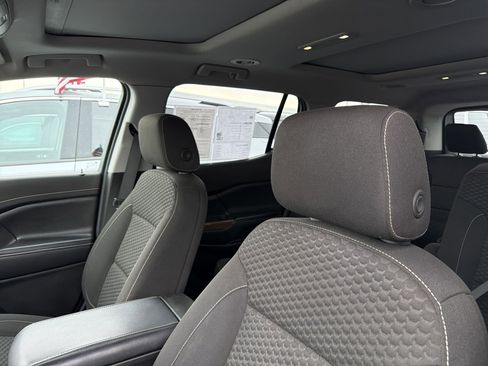 Certified 2019 GMC Acadia SLE w/ Driver Alert Package I image 8